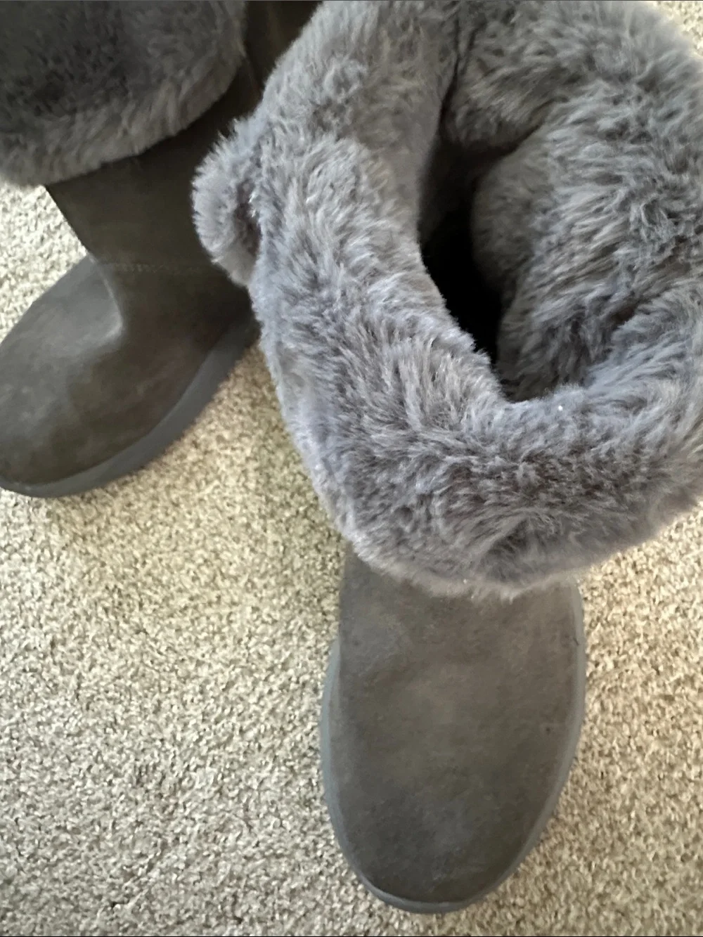 Skechers Gen 5 Cozy Women's Short Fur-Lined Ankle Boots - Gray size 6.5 New